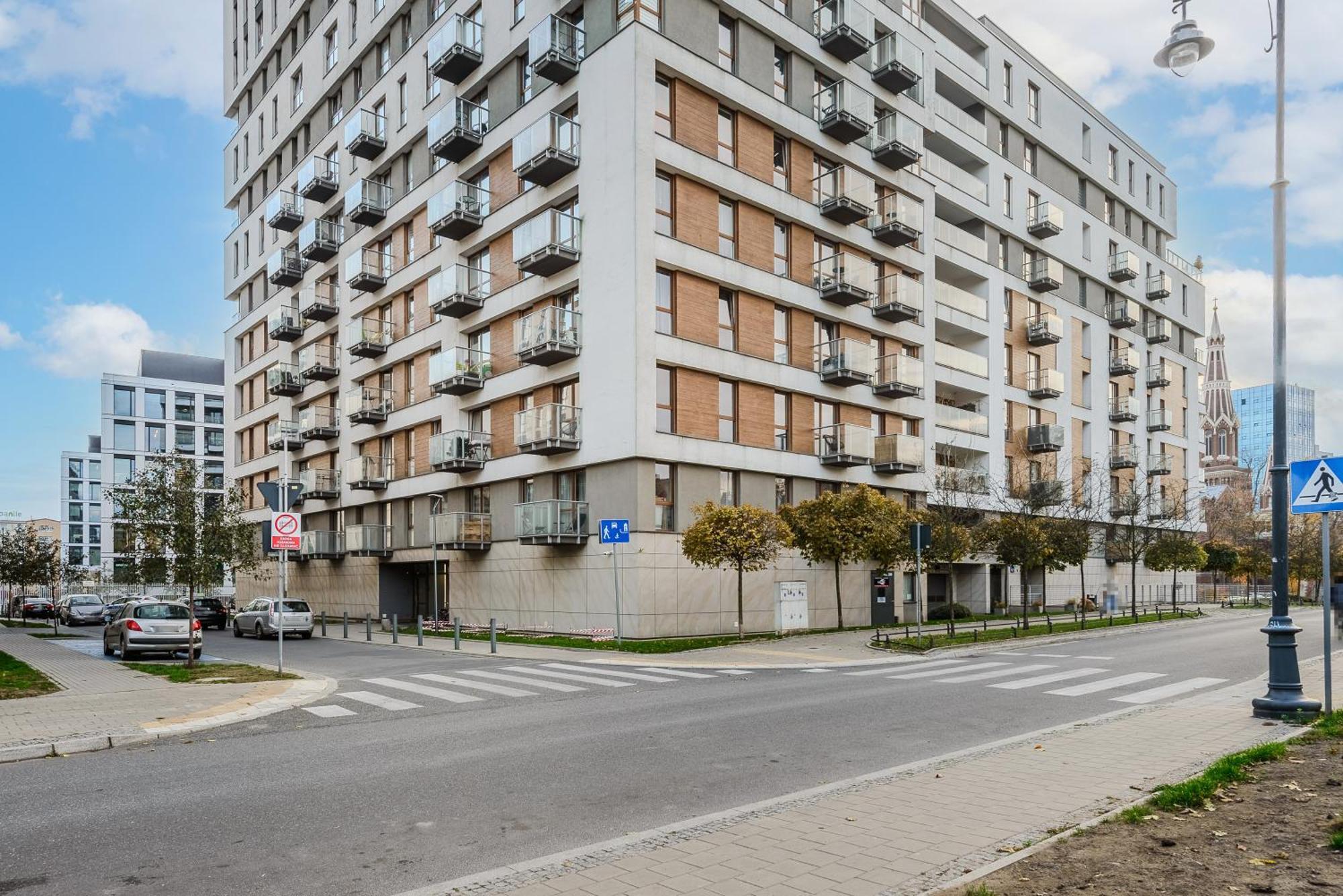 Lumina Stylish With Parking In Center * Lodz (Lodz)